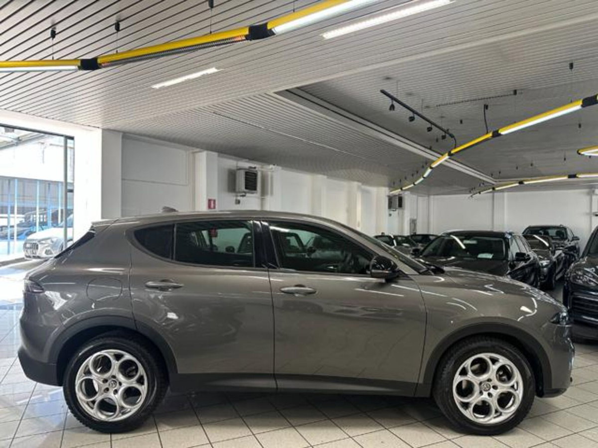 Alfa Romeo Tonale Tonale 1.5 130 CV MHEV TCT7 Super (5)