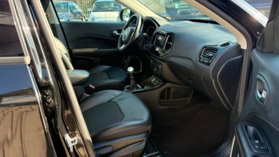 Jeep Compass 1.6 Multijet II 2WD Limited (19)