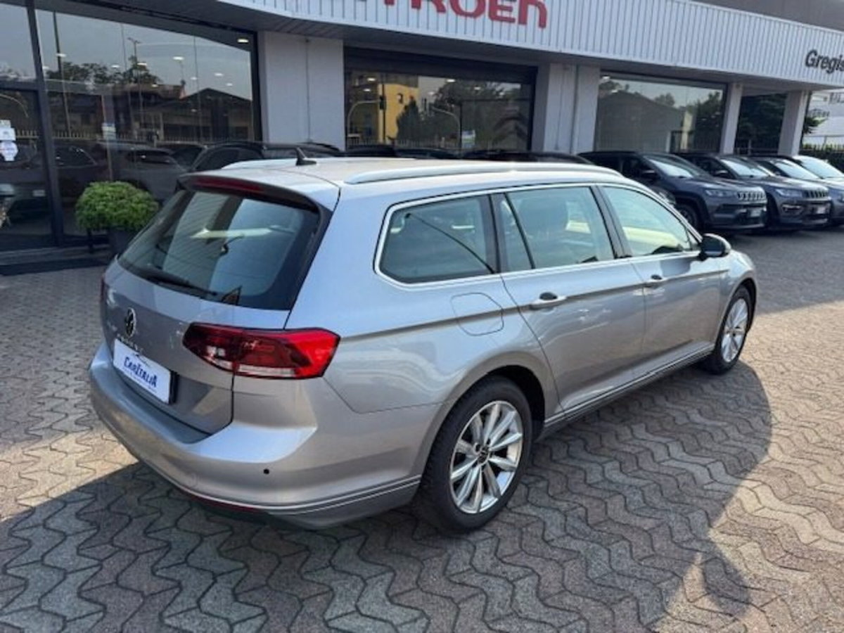 Volkswagen Passat Variant 2.0 TDI SCR 122 CV EVO DSG Business (5)
