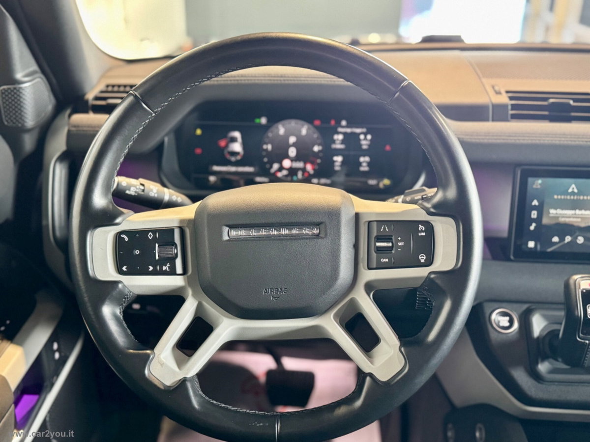 Land Rover Defender 110 3.0d mhev X-Dynamic SE awd 200cv auto 7p.ti (12)