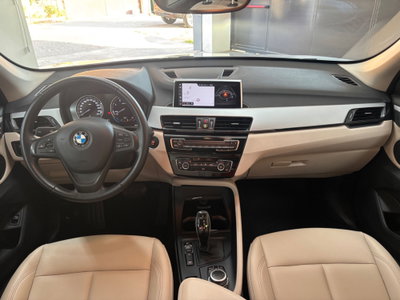 BMW X1 xDrive20d Sport (10)