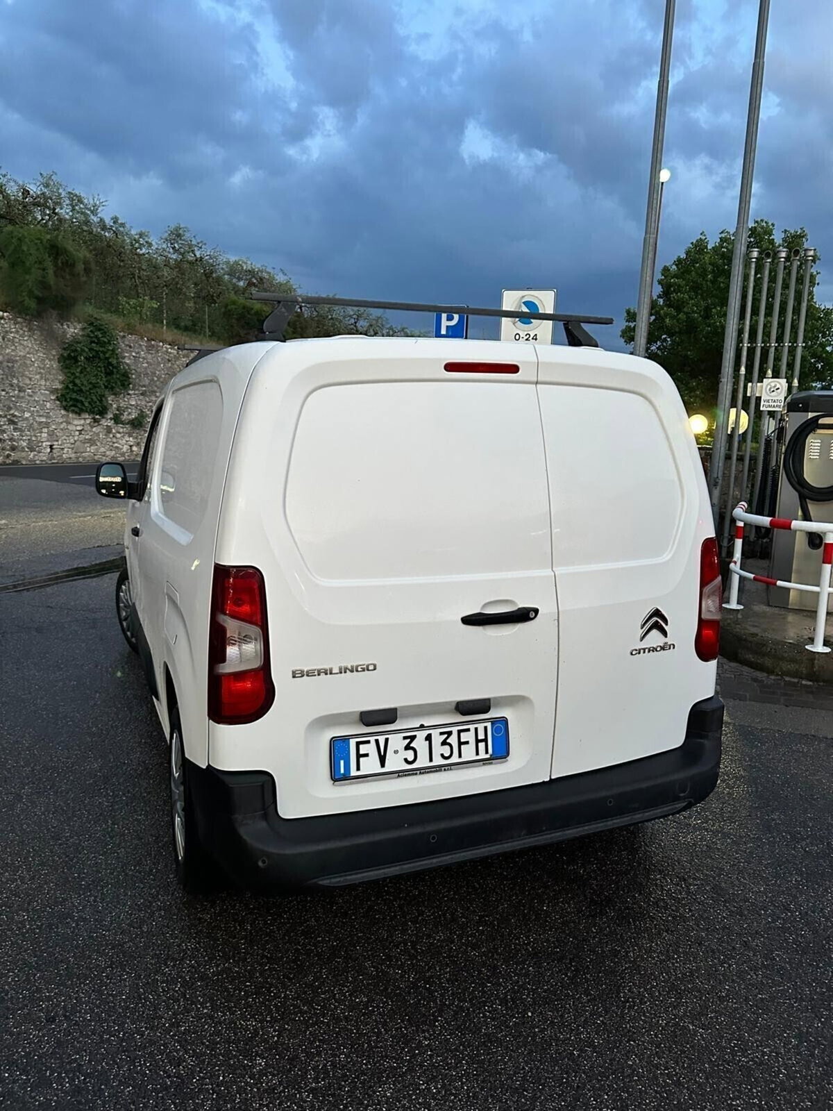 Citroen Berlingo BlueHDi 100 M Feel (4)