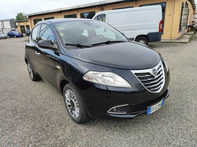 Lancia Ypsilon 1.2 69 CV 5 porte GPL Ecochic Silver (8)