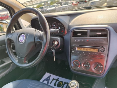Fiat Grande Punto 1.2 5 porte Active (14)