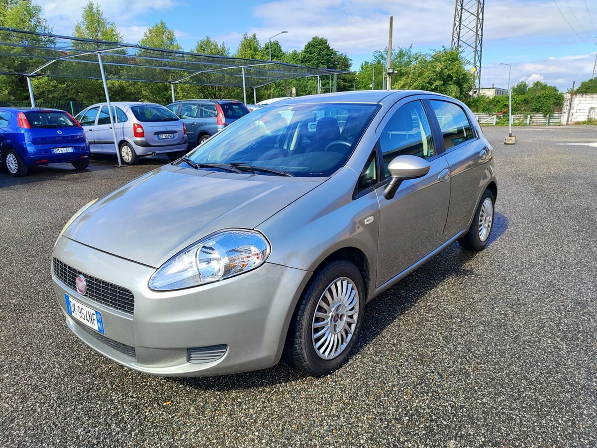 Fiat Grande Punto 1.2 5 porte Active (2)