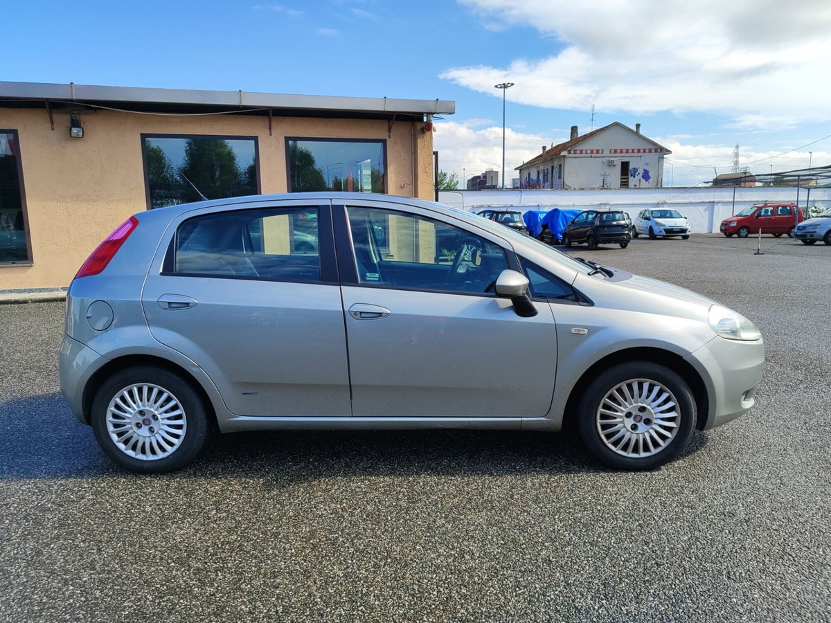 Fiat Grande Punto 1.2 5 porte Active (7)