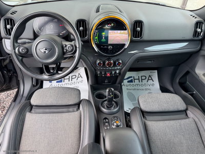 MINI Mini Countryman 2.0 Cooper D Essential Countryman (12)