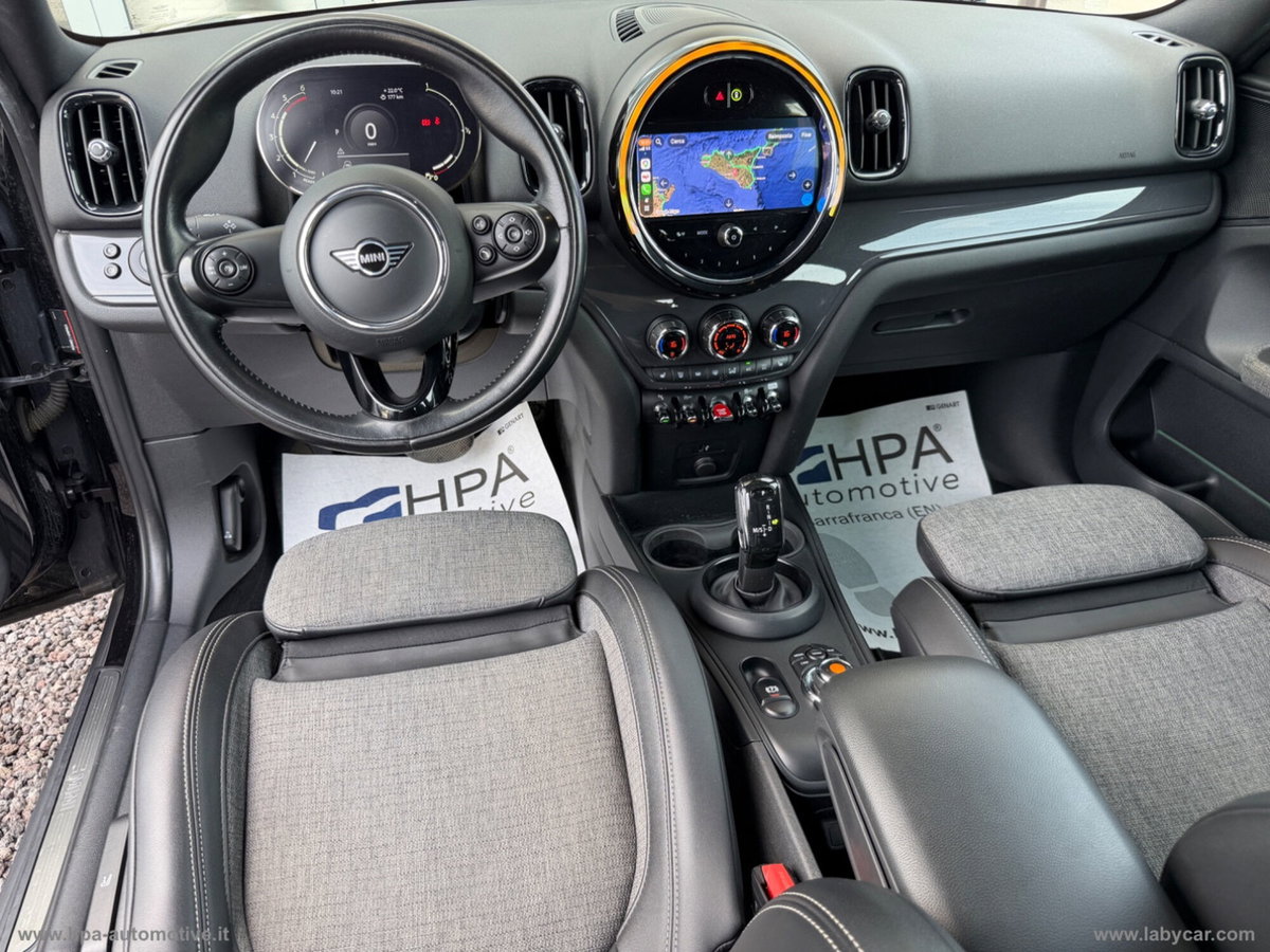 MINI Mini Countryman 2.0 Cooper D Essential Countryman (18)
