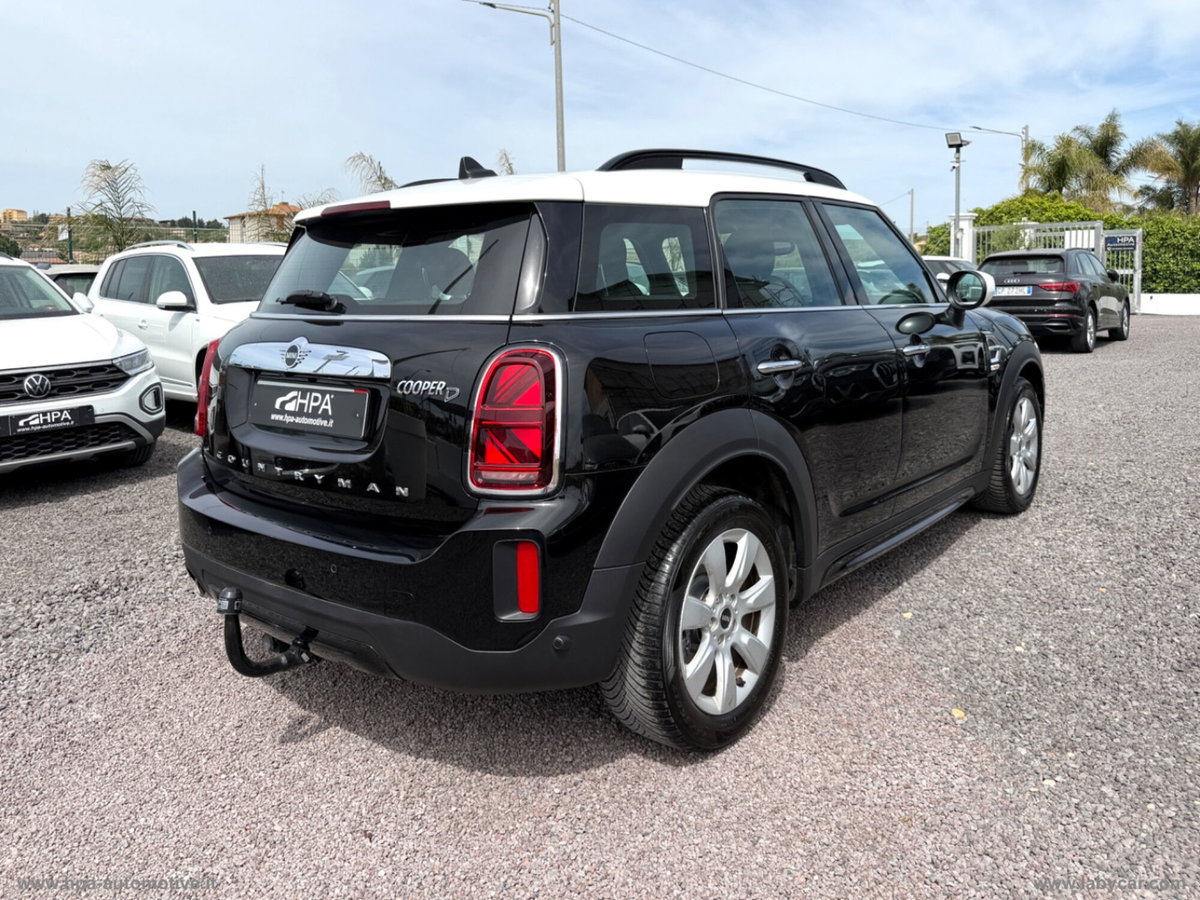 MINI Mini Countryman 2.0 Cooper D Essential Countryman (4)