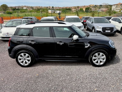 MINI Mini Countryman 2.0 Cooper D Essential Countryman (7)