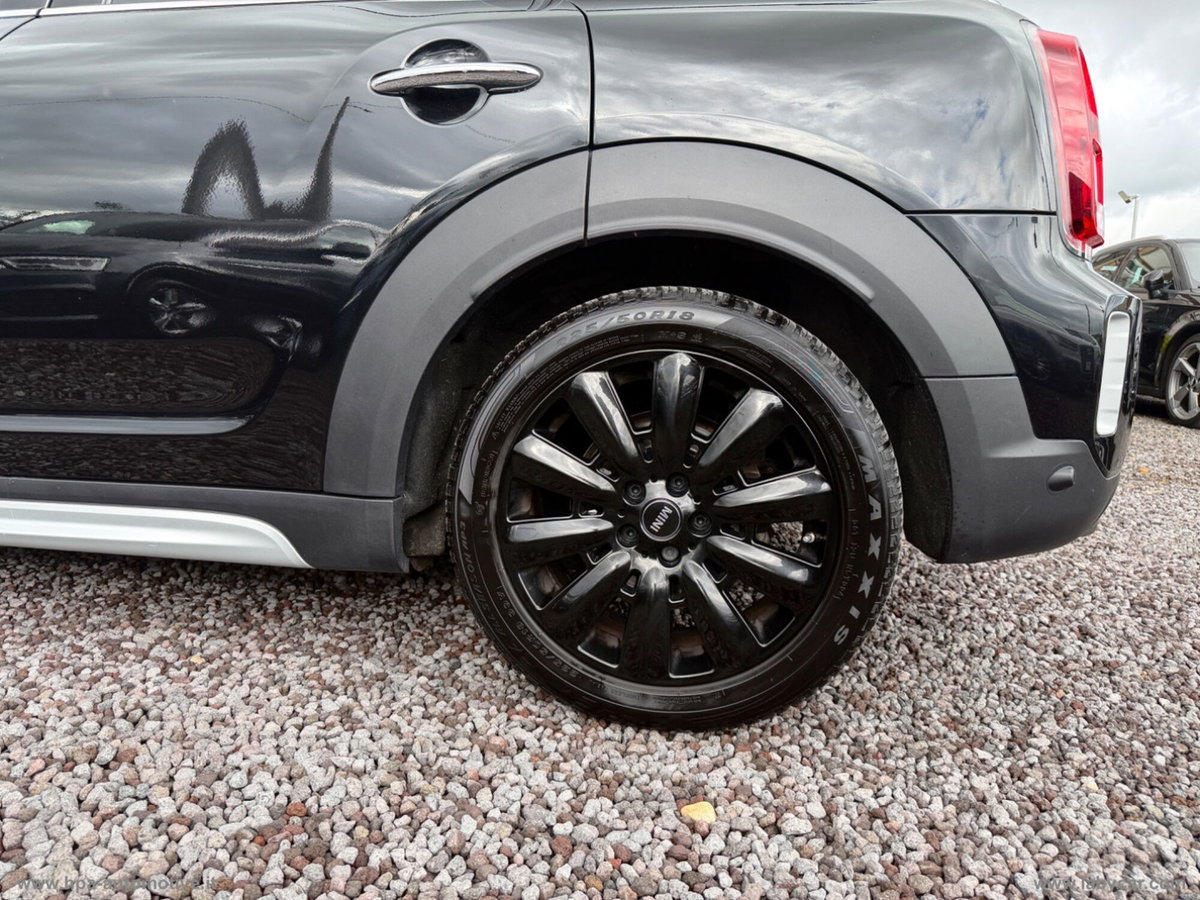 MINI Mini Countryman 2.0 Cooper D Countryman ALL4 (14)