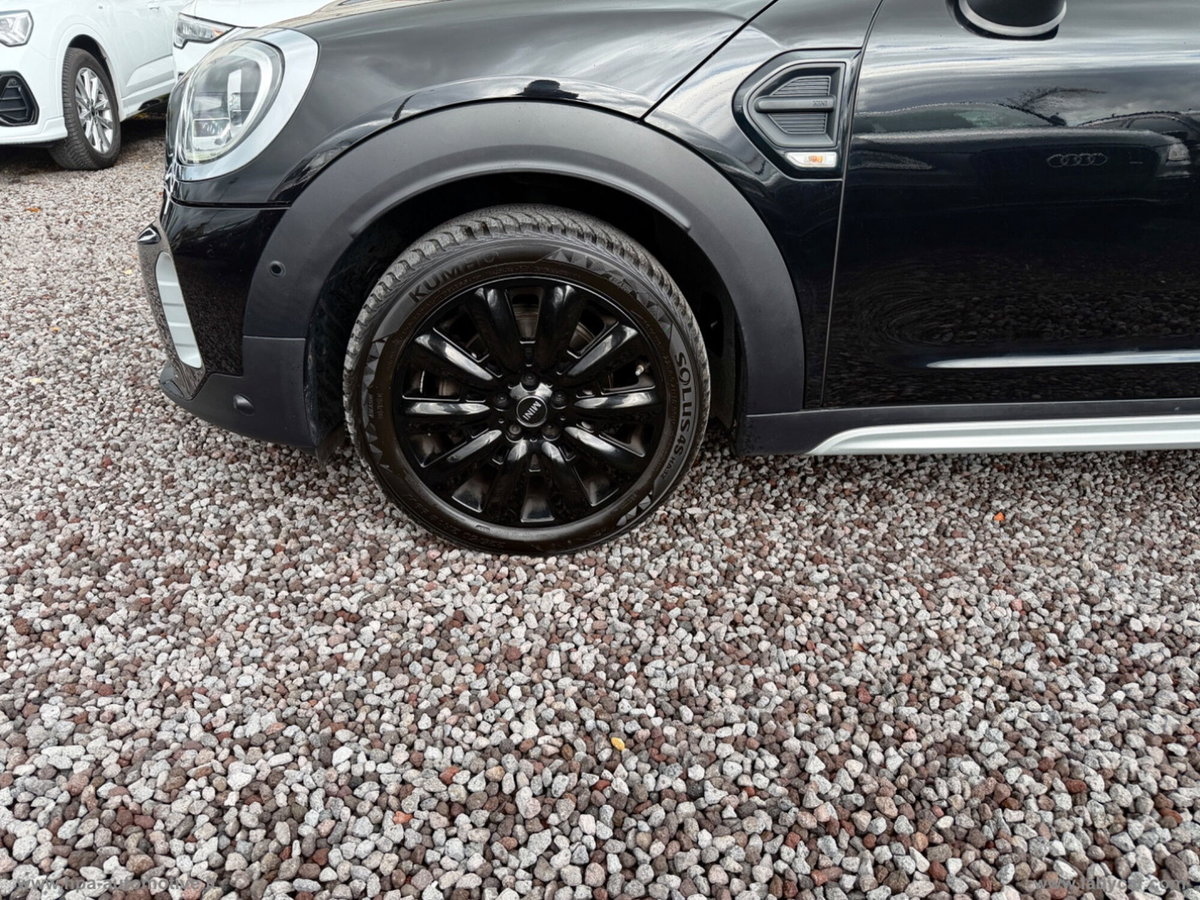 MINI Mini Countryman 2.0 Cooper D Countryman ALL4 (15)