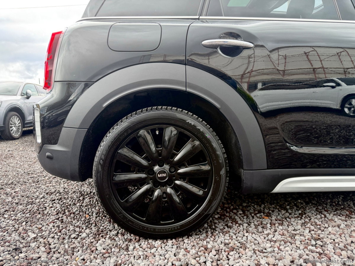 MINI Mini Countryman 2.0 Cooper D Countryman ALL4 (16)