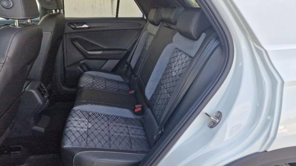 Volkswagen T-Roc 2.0 tdi R-Line 4motion 150cv dsg (4)