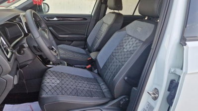 Volkswagen T-Roc 2.0 tdi R-Line 4motion 150cv dsg (9)