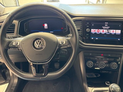 Volkswagen T-Roc 1.6 TDI SCR Advanced BlueMotion Technology (15)