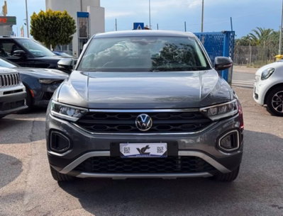 Volkswagen T-Roc 1.0 TSI Style (2)