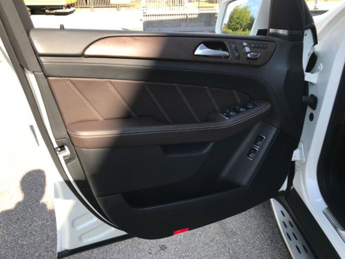 Mercedes-Benz GLE SUV 63 4Matic AMG (9)