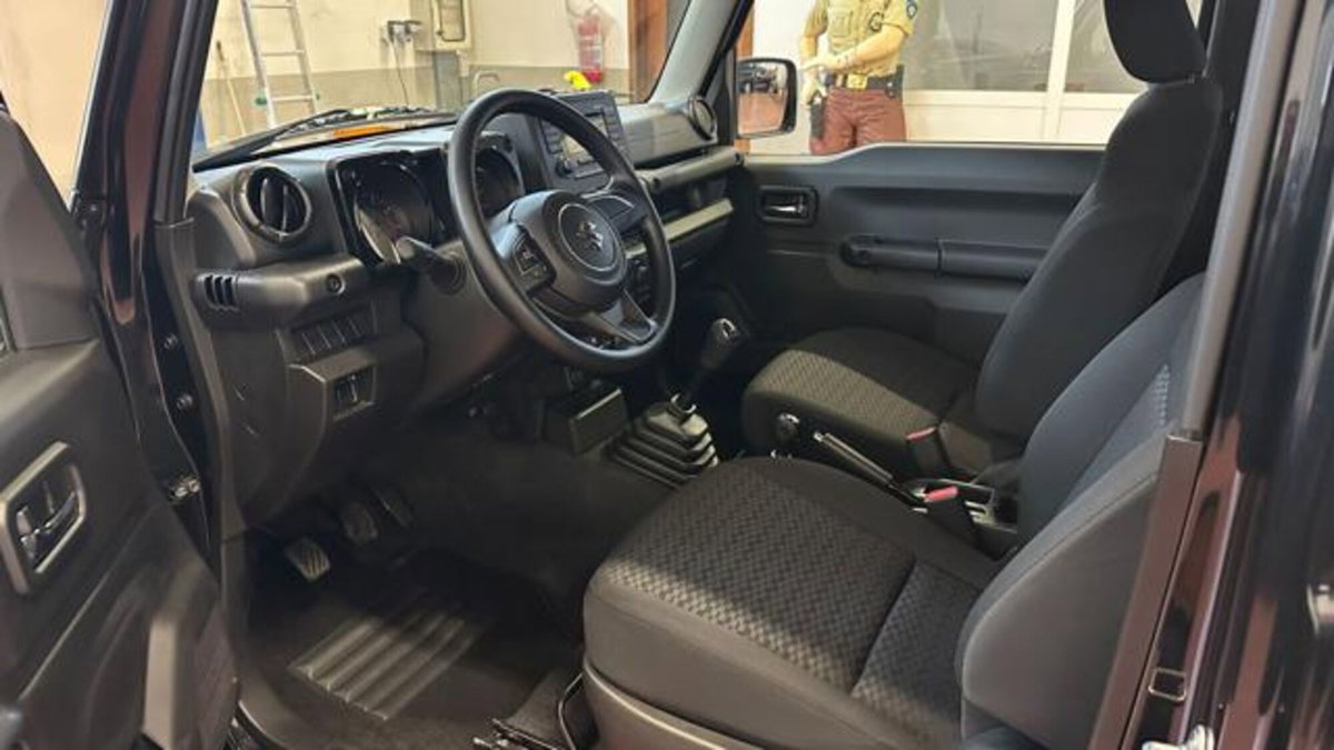 Suzuki Jimny 1.5 Pro 4wd allgrip (9)