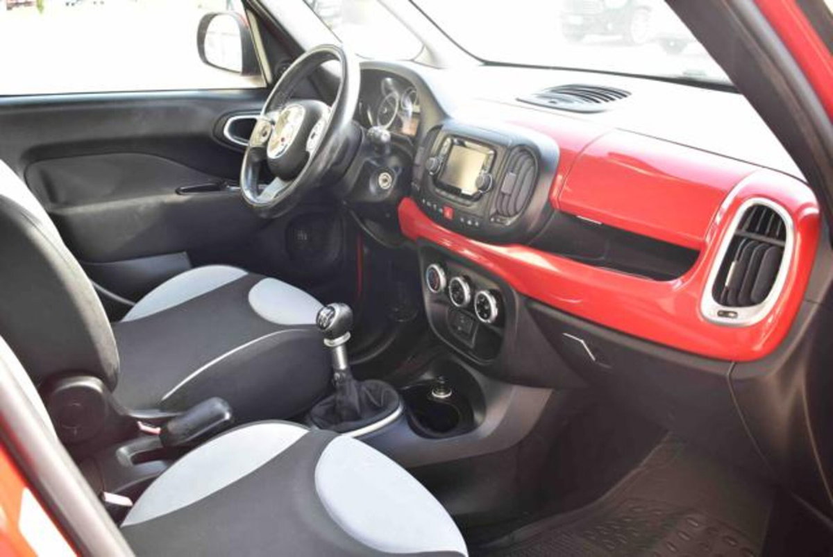 Fiat 500L Living 1.6 Multijet 105 CV Business (15)