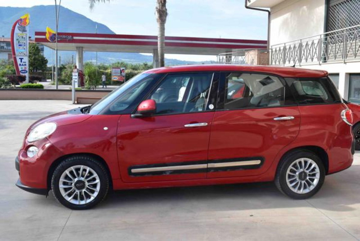 Fiat 500L Living 1.6 Multijet 105 CV Business (3)