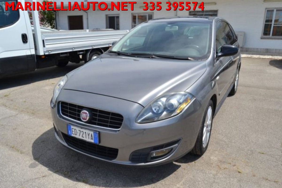 Fiat Croma 1.9 Multijet 16V Emotion (3)