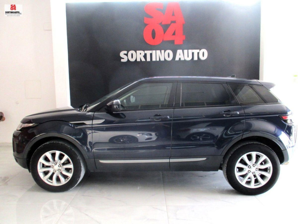 Land Rover Range Rover Evoque 2.0 TD4 150 CV 5p. SE (3)