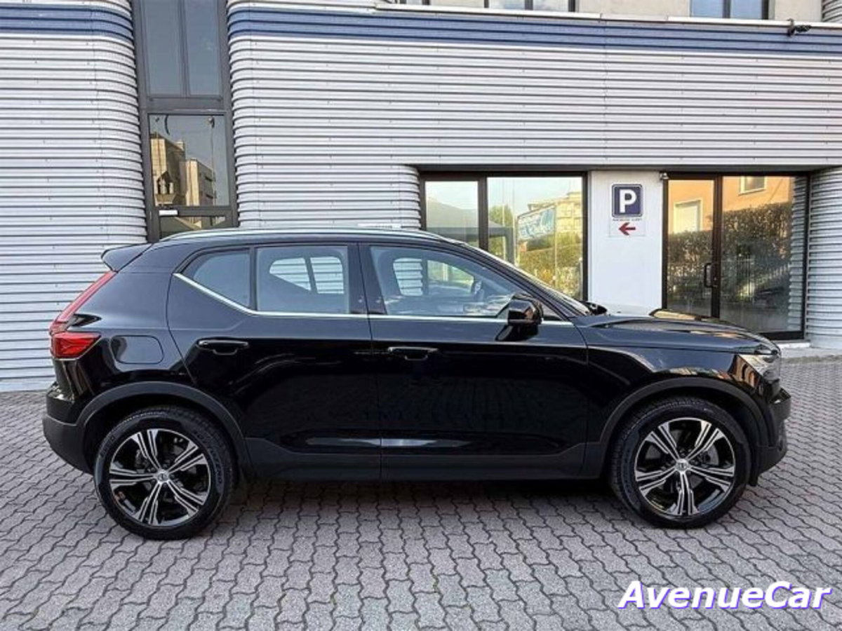 Volvo XC40 T4 Recharge Plug-in Hybrid Inscription Expression (4)