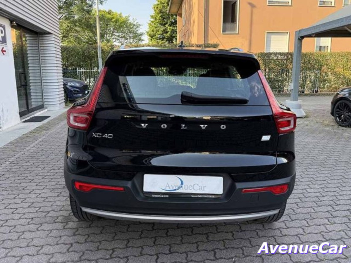 Volvo XC40 T4 Recharge Plug-in Hybrid Inscription Expression (6)