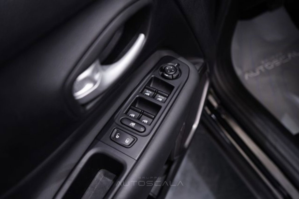 Jeep Renegade 1.5 turbo t4 mhev Altitude 2wd dct (10)
