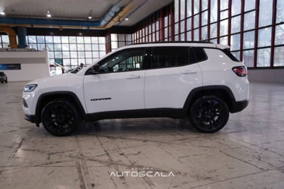 Jeep Compass 1.3 Turbo T4 2WD Night Eagle (3)