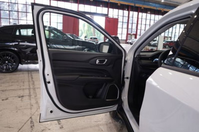Jeep Compass 1.3 Turbo T4 2WD Night Eagle (5)