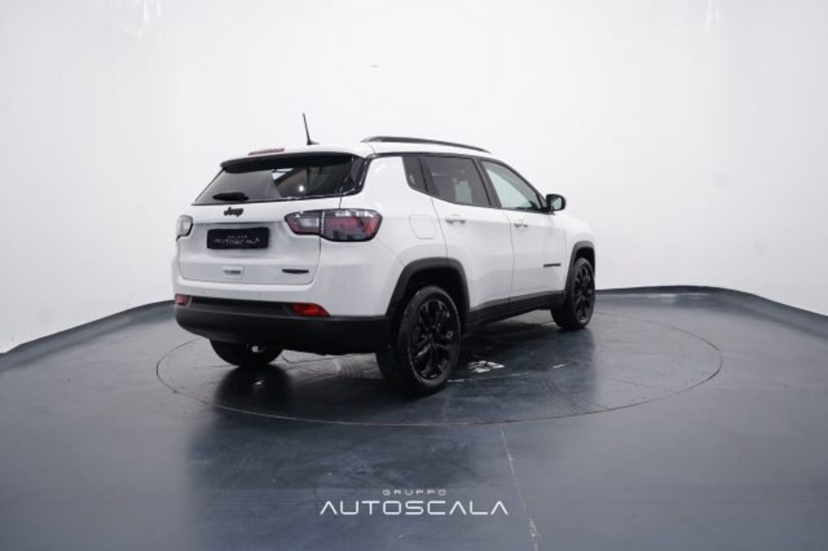 Jeep Compass 1.3 Turbo T4 2WD Night Eagle (6)