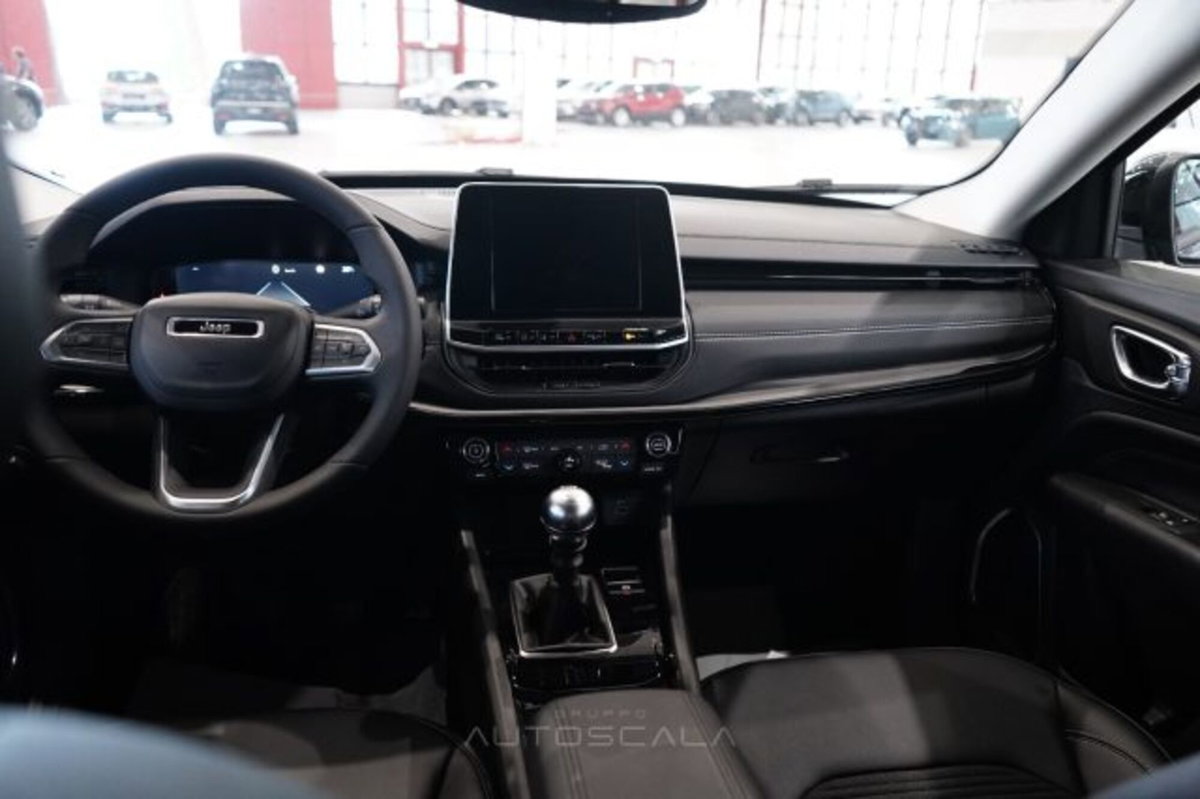 Jeep Compass 1.3 Turbo T4 2WD Night Eagle (17)