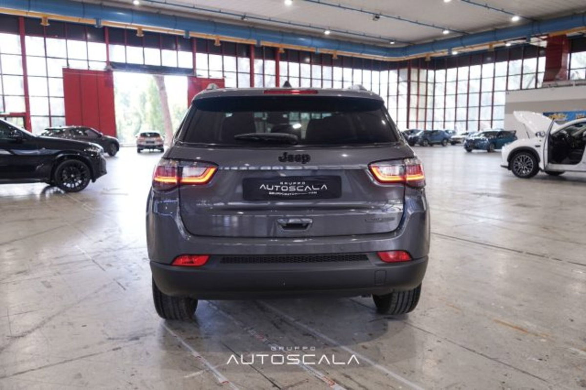 Jeep Compass 1.3 Turbo T4 2WD Night Eagle (4)