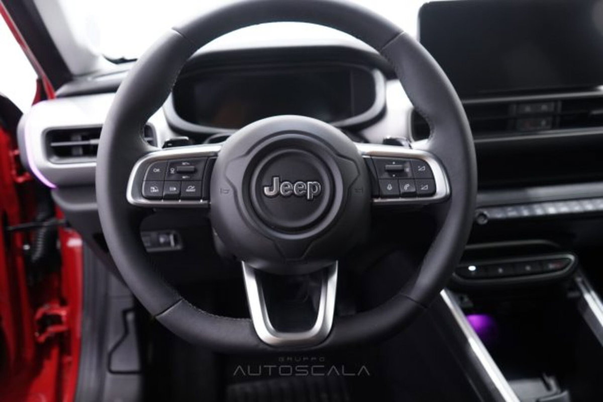 Jeep Avenger 1.2 turbo Summit fwd 100cv (13)