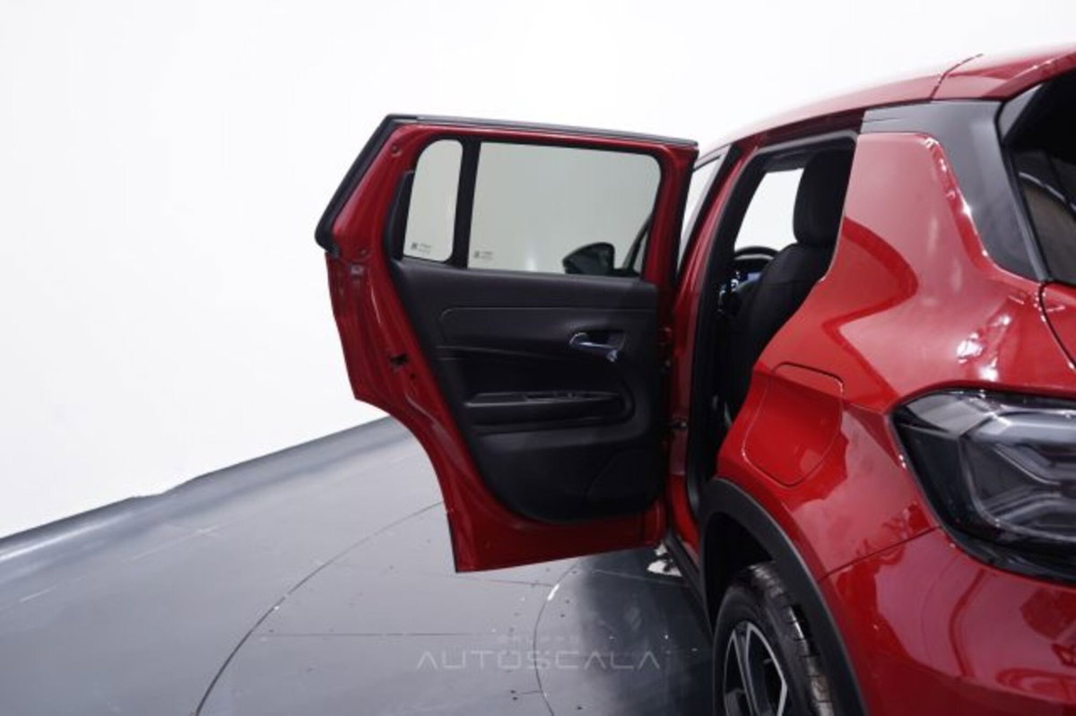 Jeep Avenger 1.2 turbo Summit fwd 100cv (19)