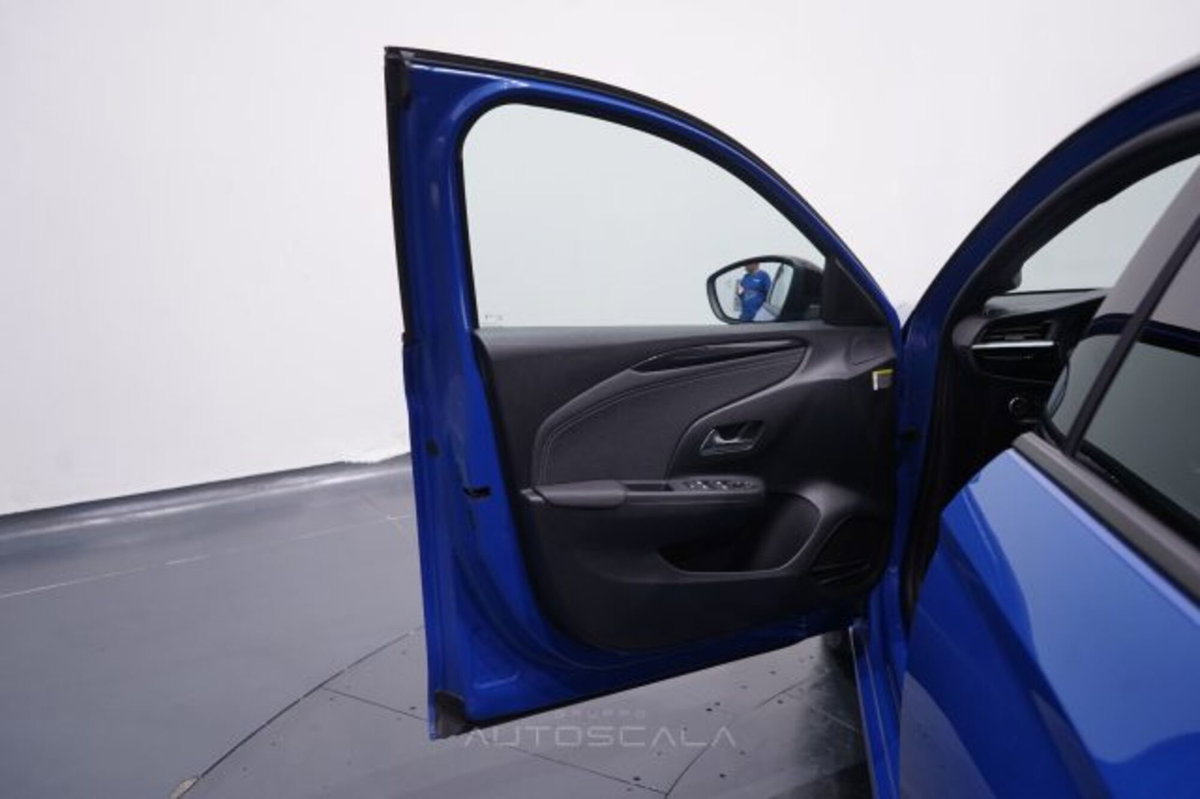 Opel Corsa 1.2 GS s&s 130cv at8 (8)