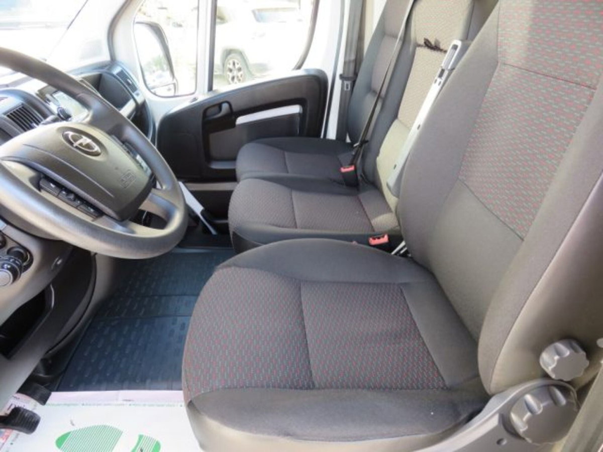 Fiat Ducato Furgone 33 2.2 Mjt 140CV AT9 PM-TN Furgone (4)