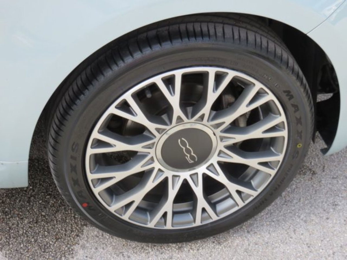 Fiat 500 1.0 Hybrid Dolcevita (7)