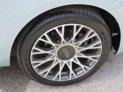 Fiat 500 1.0 Hybrid Dolcevita (7)