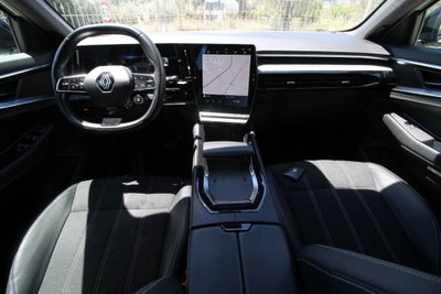 Renault Austral 1.2 full hybrid Techno 200cv auto (8)
