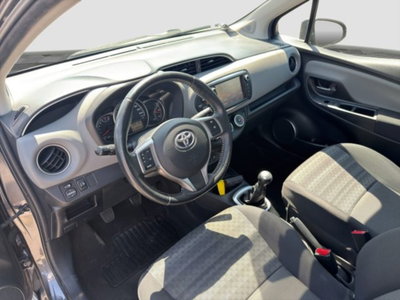 Toyota Yaris 1.0 5 porte (9)