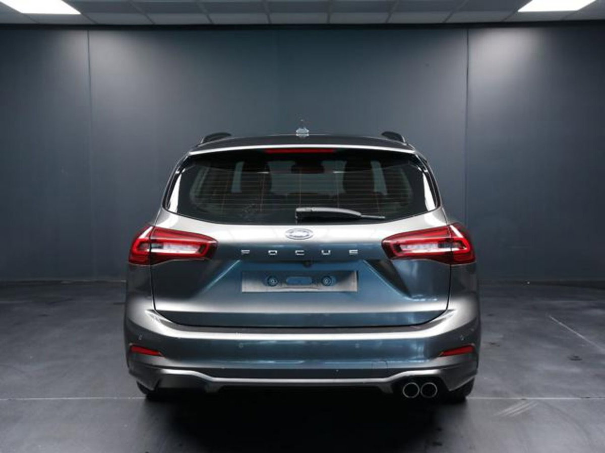 Ford Focus Station Wagon 1.5 EcoBlue 115 CV automatico SW ST-Line Design (4)