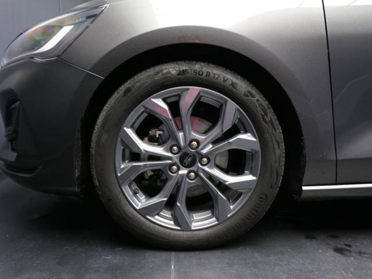 Ford Focus Station Wagon 1.5 EcoBlue 115 CV automatico SW ST-Line Design (5)