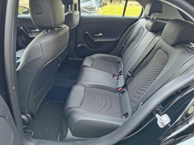 Mercedes-Benz Classe A Sedan 180 d Automatic 4p. Premium (10)