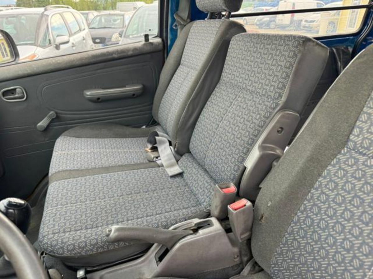 Kia Pregio 2.5 TDI Air Furgone (13)