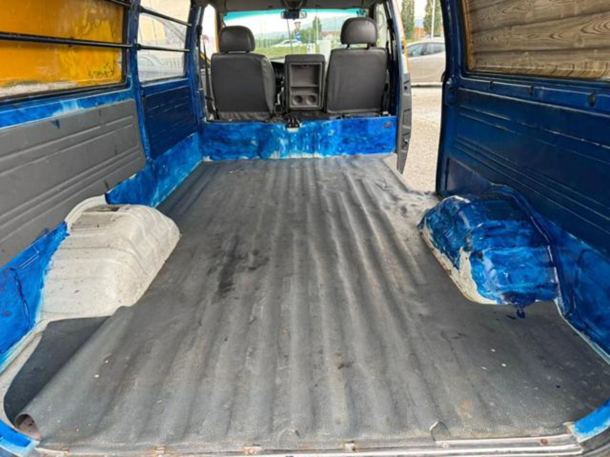 Kia Pregio 2.5 TDI Air Furgone (15)