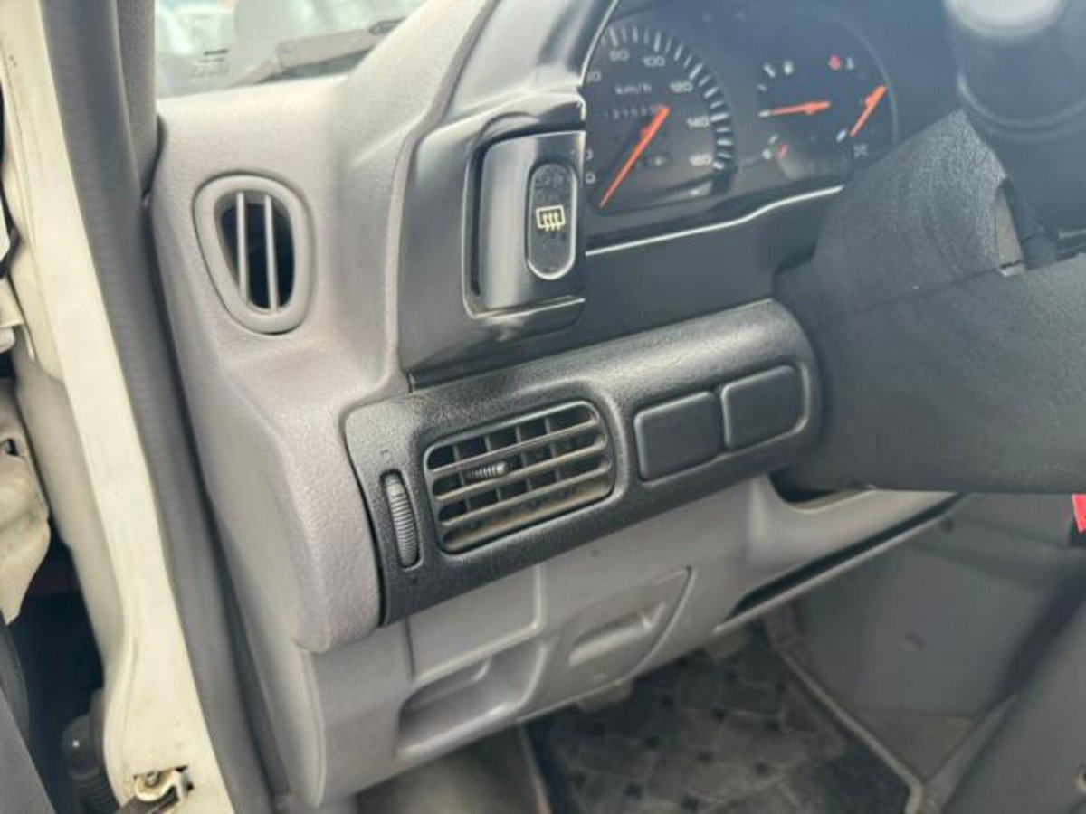 Nissan Vanette Furgone Practic 2.3 diesel PC Furgone (16)