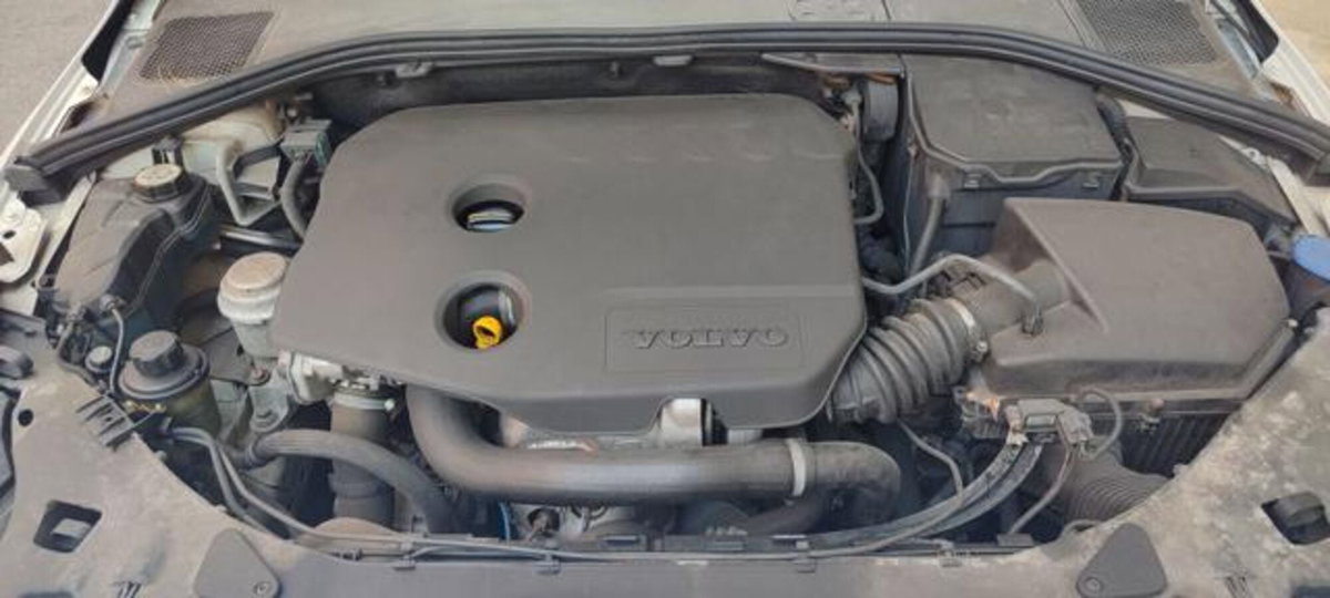 Volvo S60 D2 Kinetic (17)